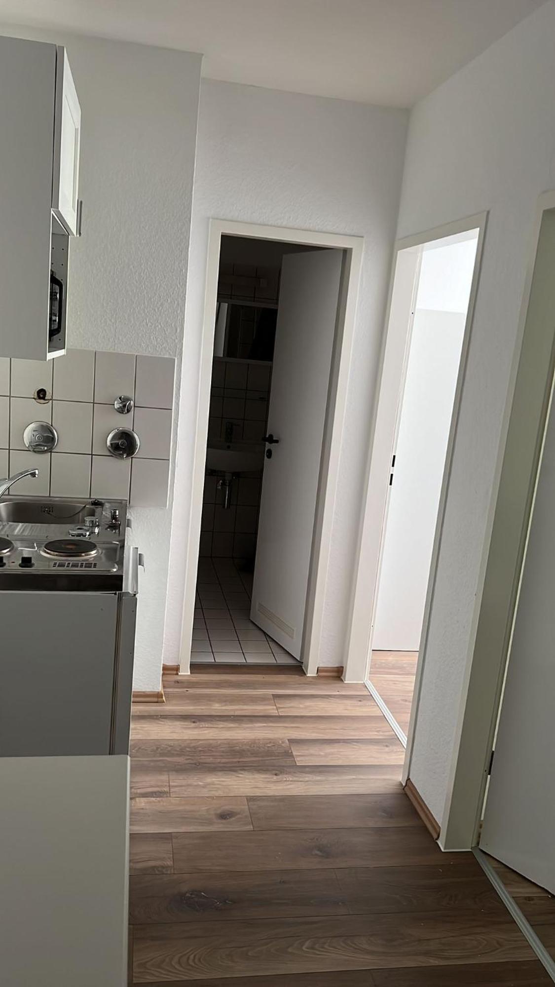 Guenstige Zimmer Im Herzen Von Kreyenbrueck Apartment Олденбург Екстериор снимка