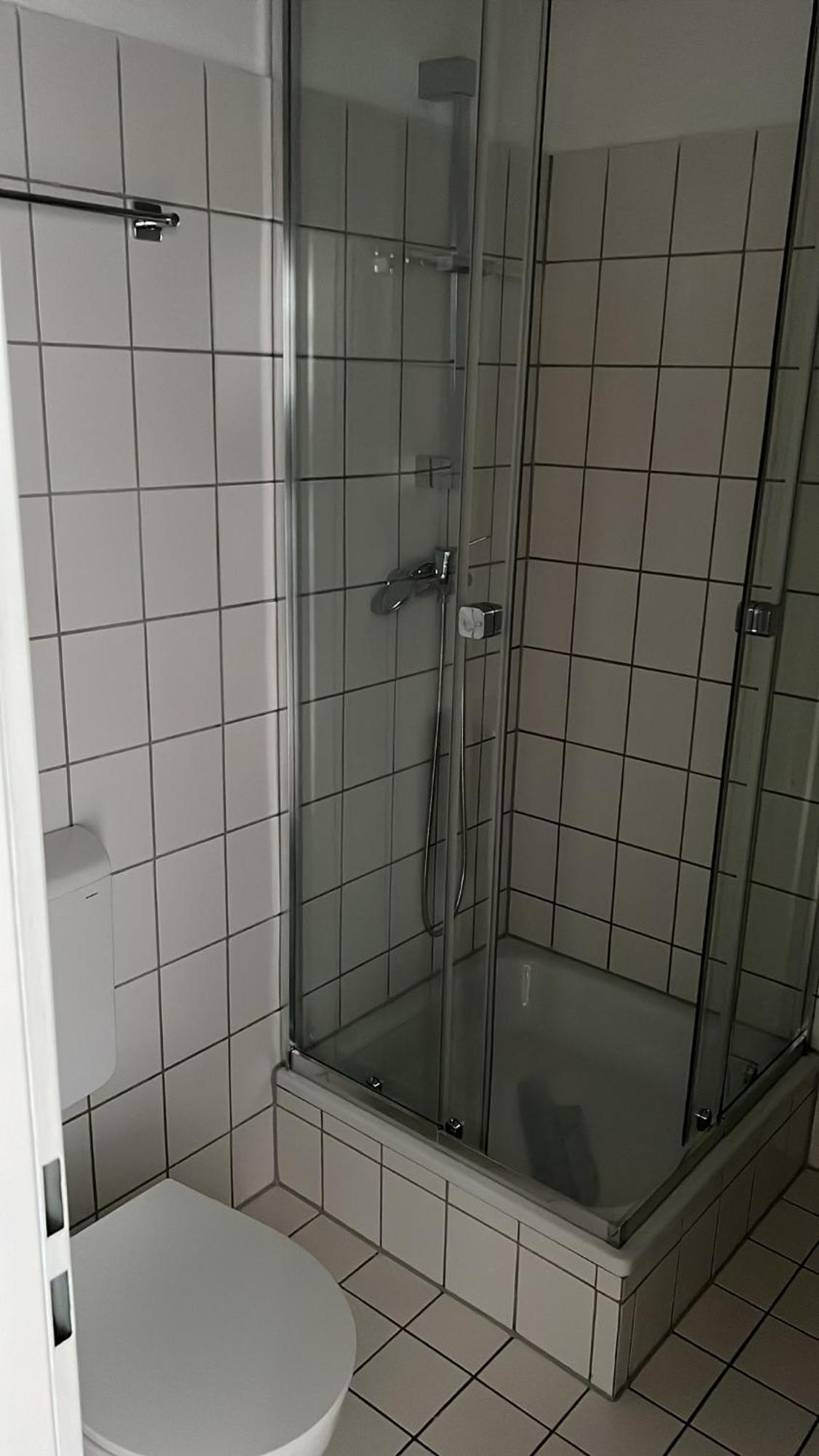 Guenstige Zimmer Im Herzen Von Kreyenbrueck Apartment Олденбург Екстериор снимка