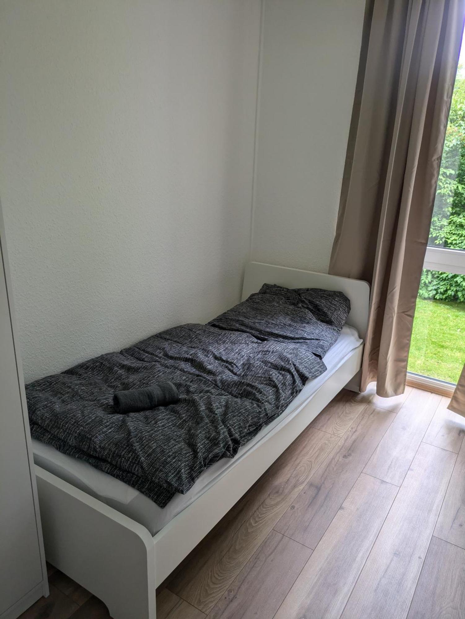 Guenstige Zimmer Im Herzen Von Kreyenbrueck Apartment Олденбург Екстериор снимка