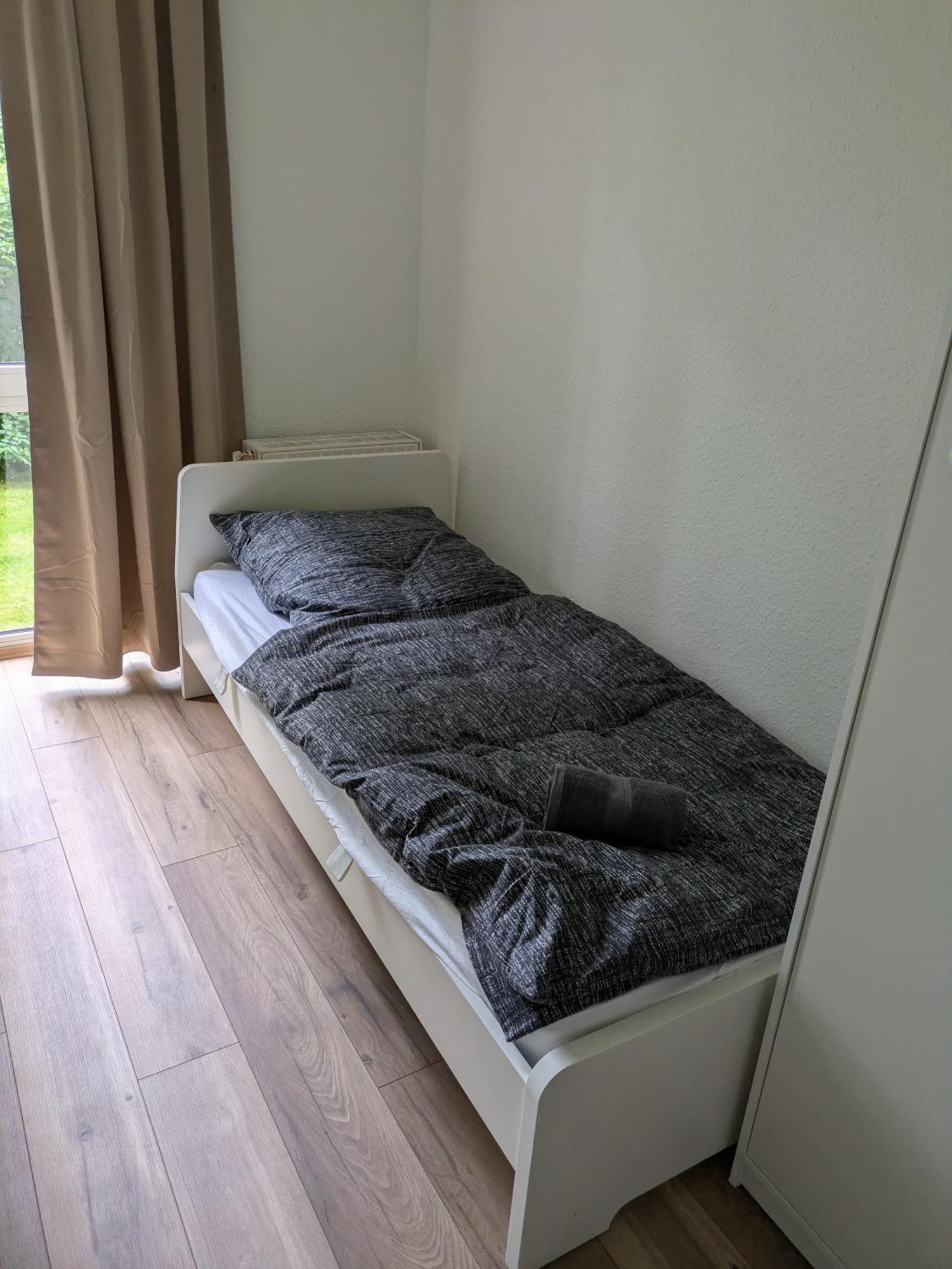 Guenstige Zimmer Im Herzen Von Kreyenbrueck Apartment Олденбург Екстериор снимка