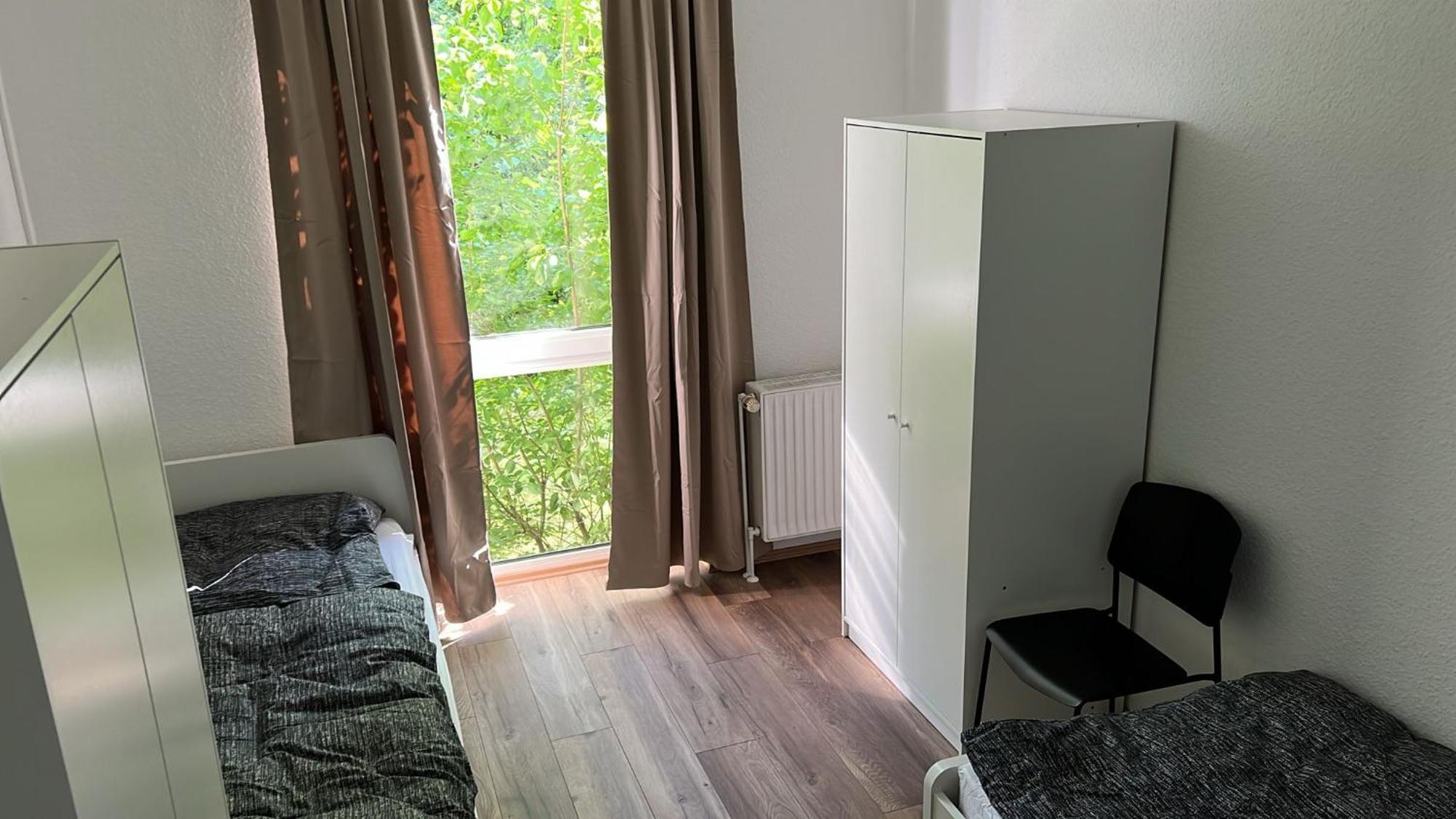 Guenstige Zimmer Im Herzen Von Kreyenbrueck Apartment Олденбург Екстериор снимка