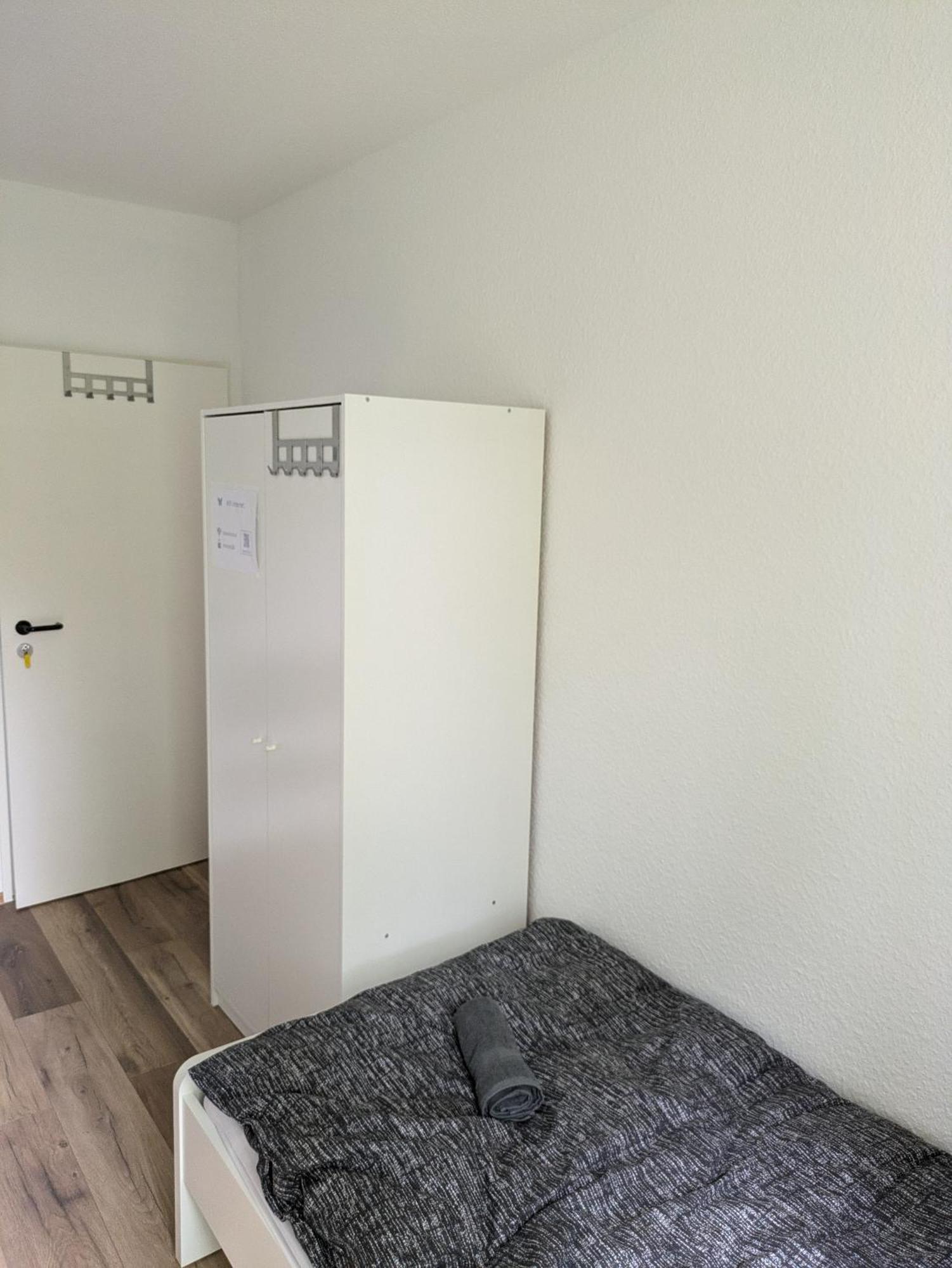 Guenstige Zimmer Im Herzen Von Kreyenbrueck Apartment Олденбург Екстериор снимка